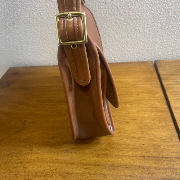 Coach American Classics Hand Bag - Picture 5 of 16